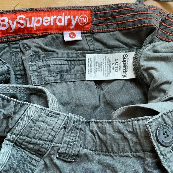 Superdry Core Ripstop shorts - Picture 4 of 5